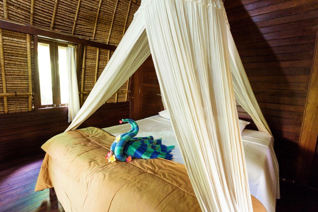 Adi Bungalow Lembongan Екстериор снимка
