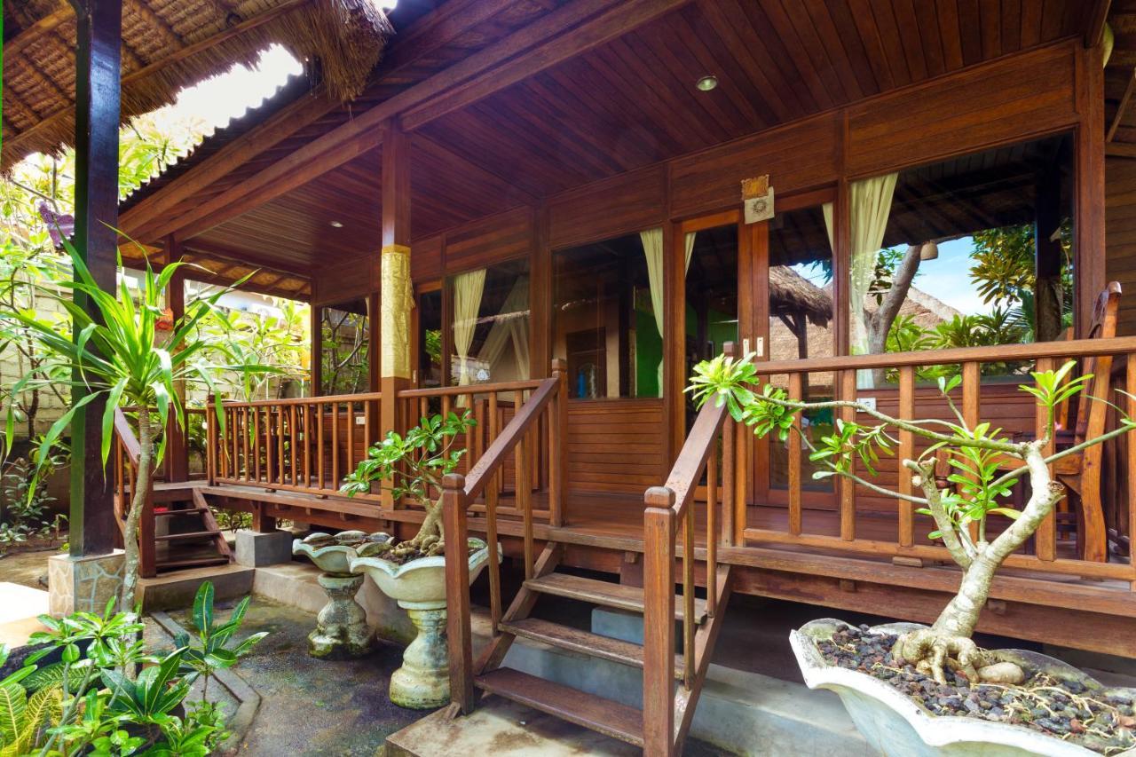 Adi Bungalow Lembongan Екстериор снимка