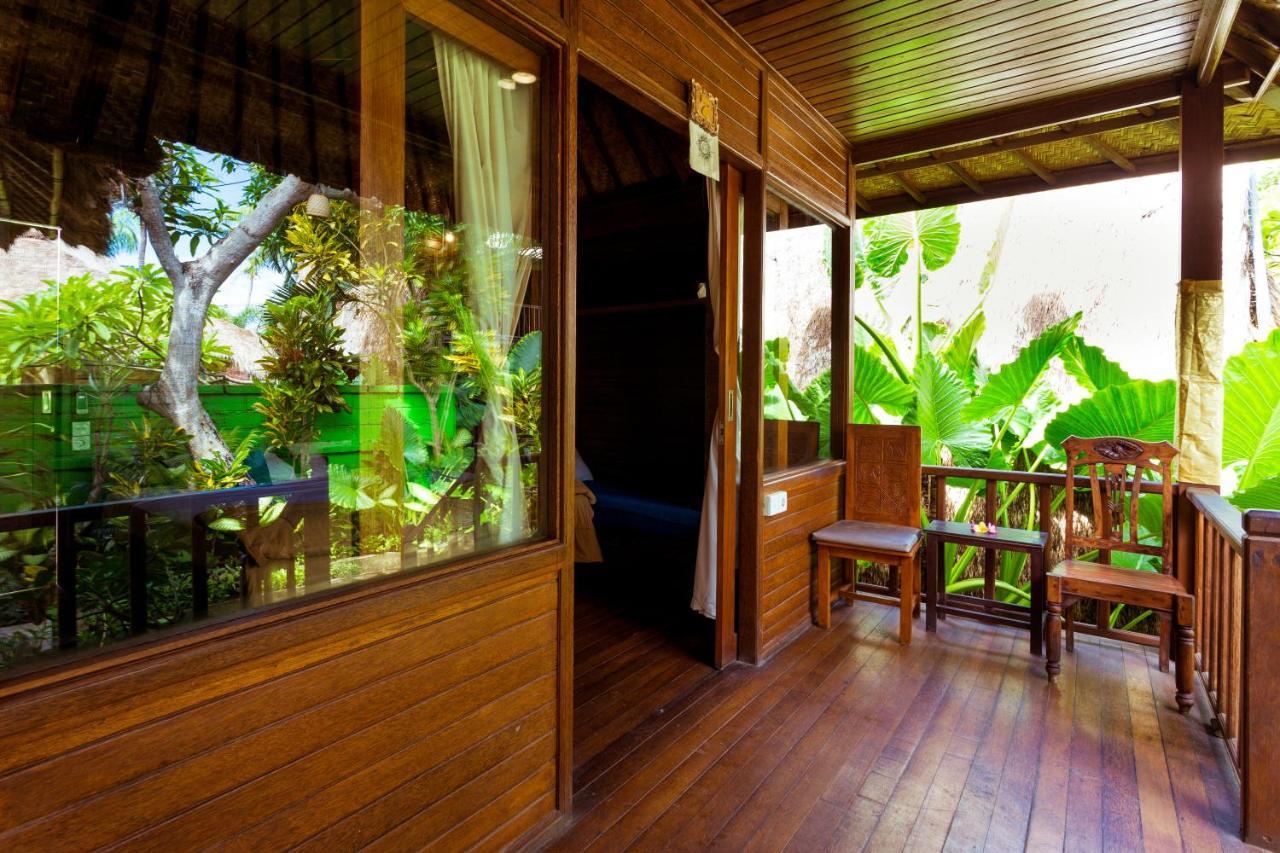 Adi Bungalow Lembongan Екстериор снимка