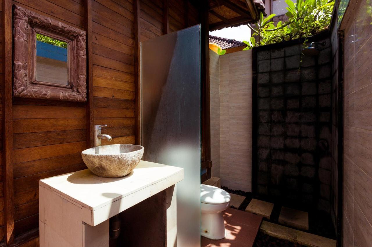 Adi Bungalow Lembongan Екстериор снимка