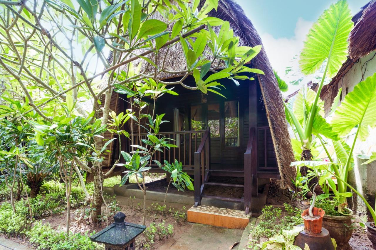 Adi Bungalow Lembongan Екстериор снимка