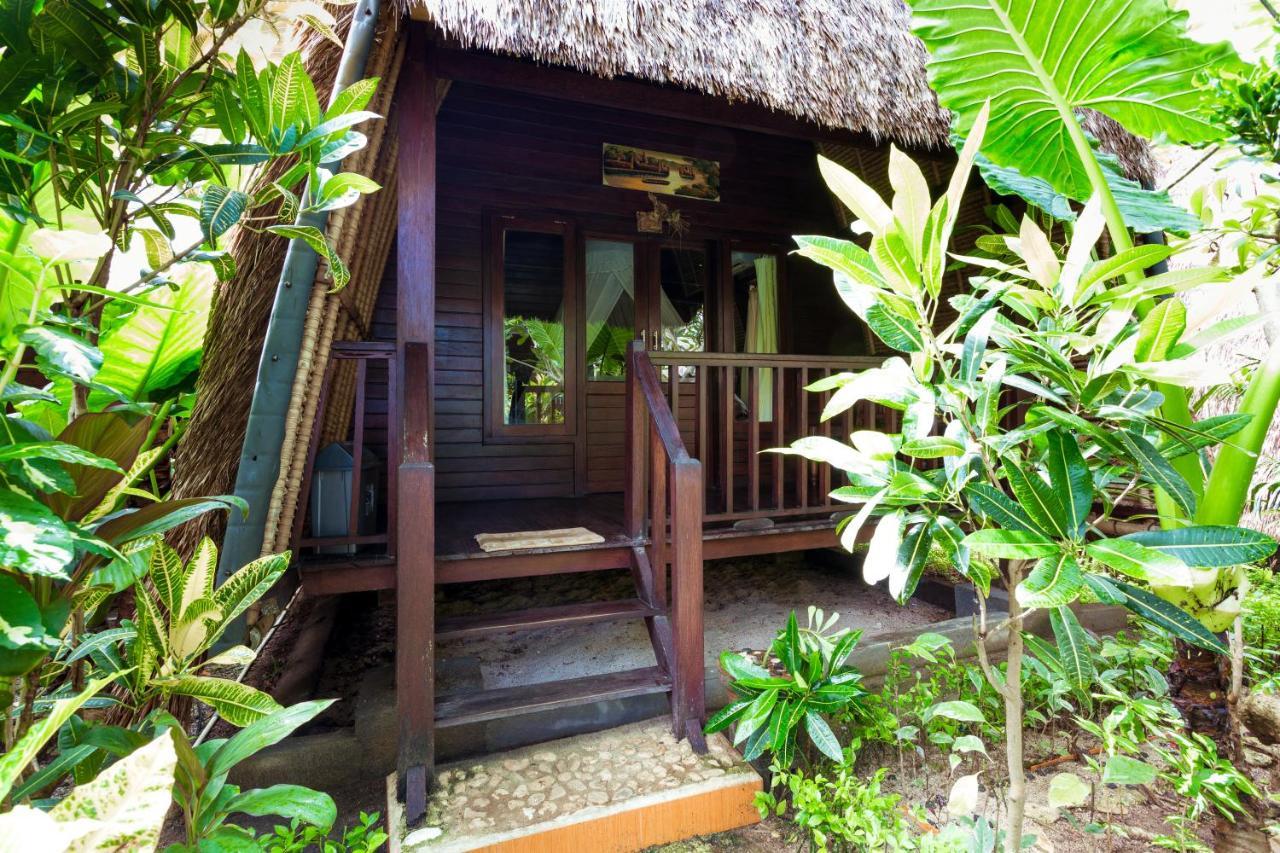 Adi Bungalow Lembongan Екстериор снимка