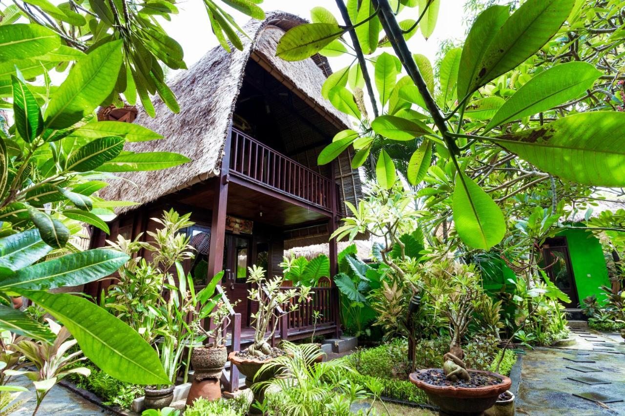 Adi Bungalow Lembongan Екстериор снимка